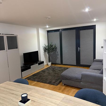 New 2 Bed Apartment Greenwich Londres Extérieur photo